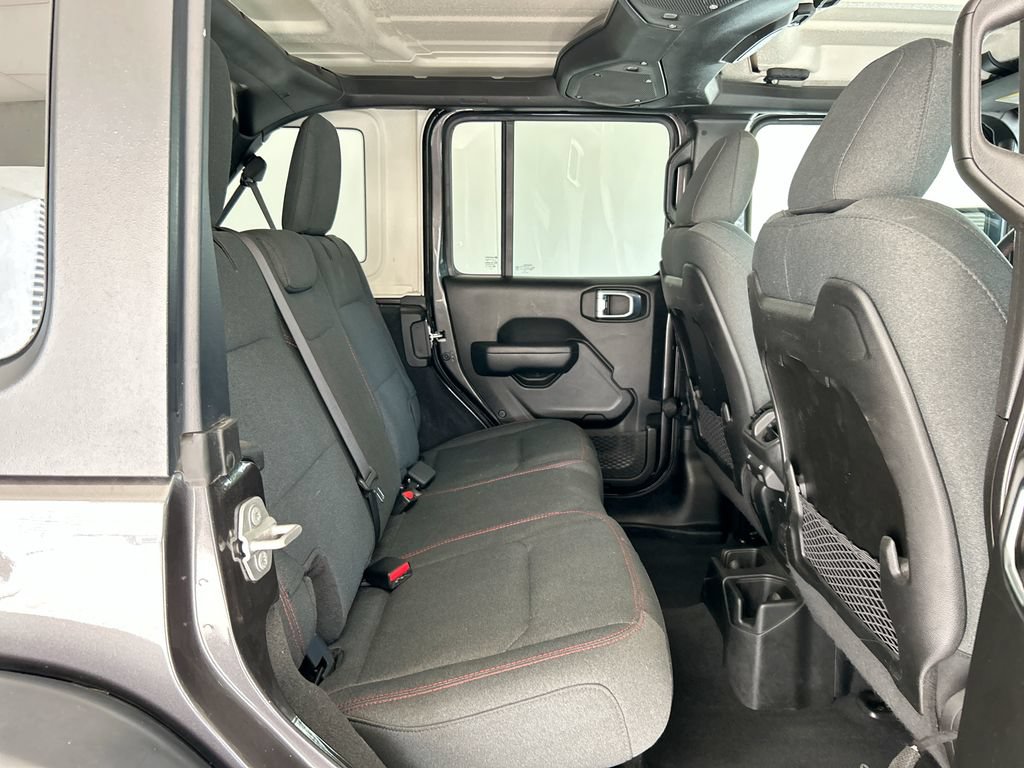 Used 2024 Jeep Wrangler Unlimited Rubicon AWD/4WD image 29