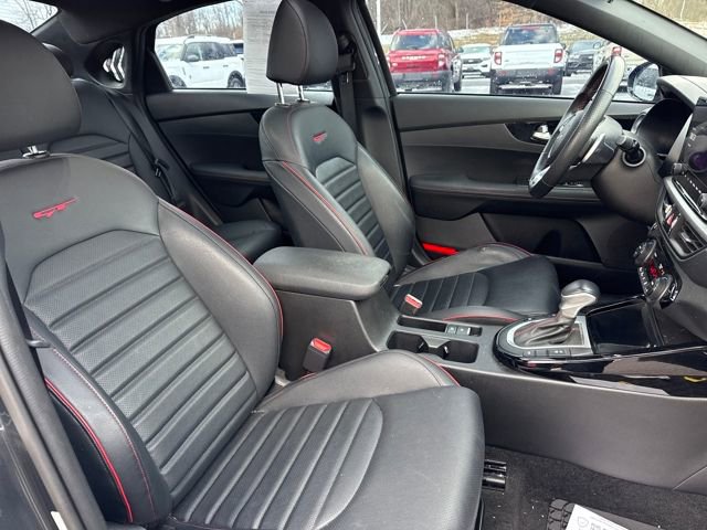 Used 2023 Kia Forte GT w/ GT2 Package image 10