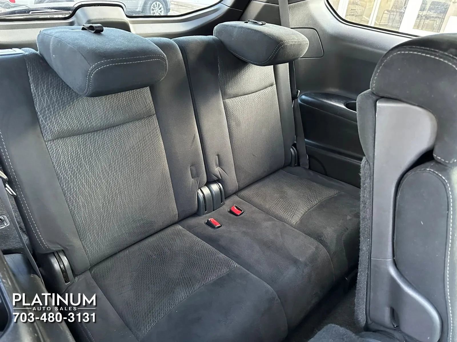 Used 2015 Nissan Pathfinder SV FWD image 13