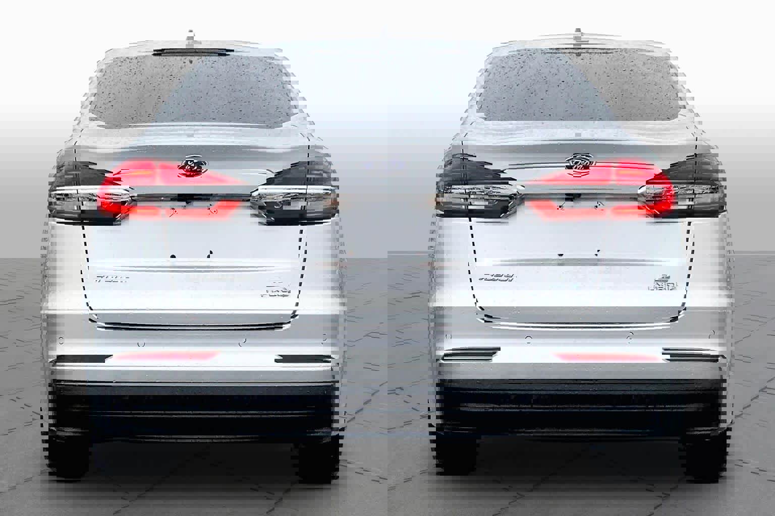 Used 2019 Ford Fusion SE image 5