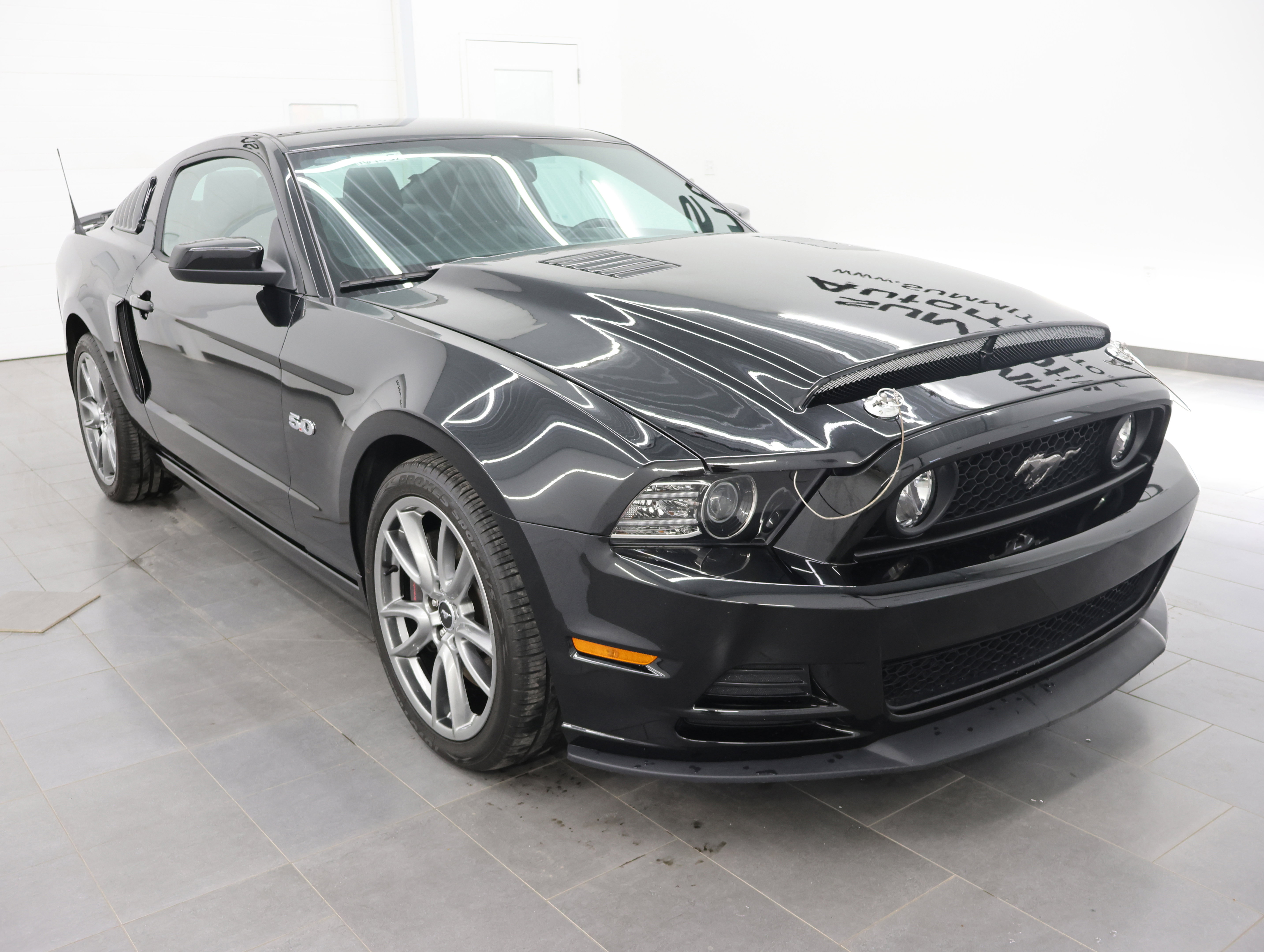 Used 2014 Ford Mustang GT Premium w/ Brembo Brake Package RWD image 2