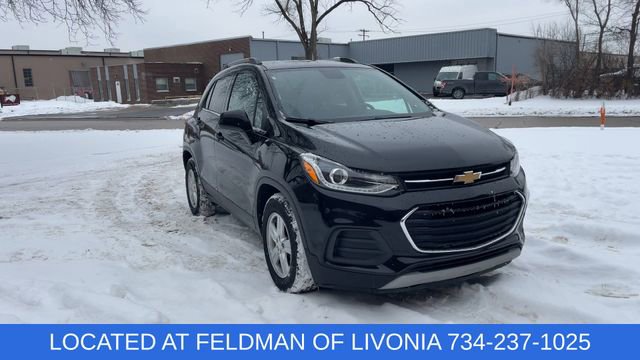 Used 2020 Chevrolet Trax LT image 2