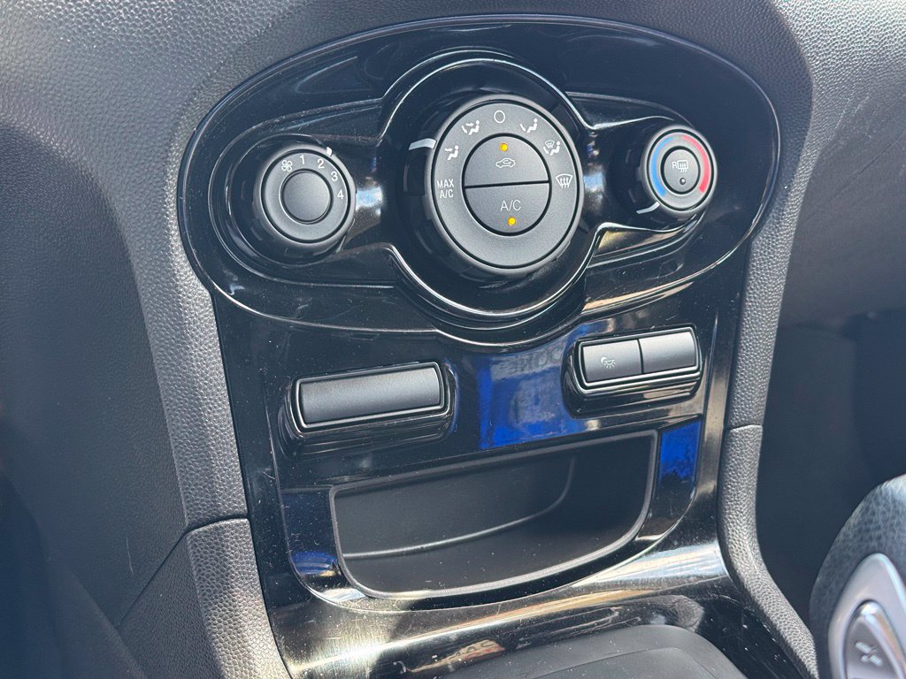 Used 2019 Ford Fiesta SE w/ Equipment Group 201A FWD image 15