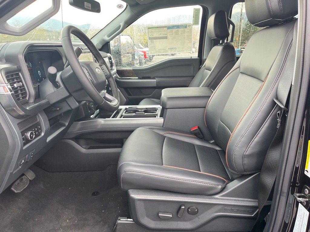 New 2025 Ford F250 Lariat w/ Chrome Package image 7