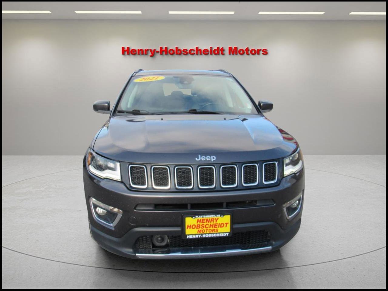 Used 2021 Jeep Compass Limited w/ Sun and Sound Group image 2