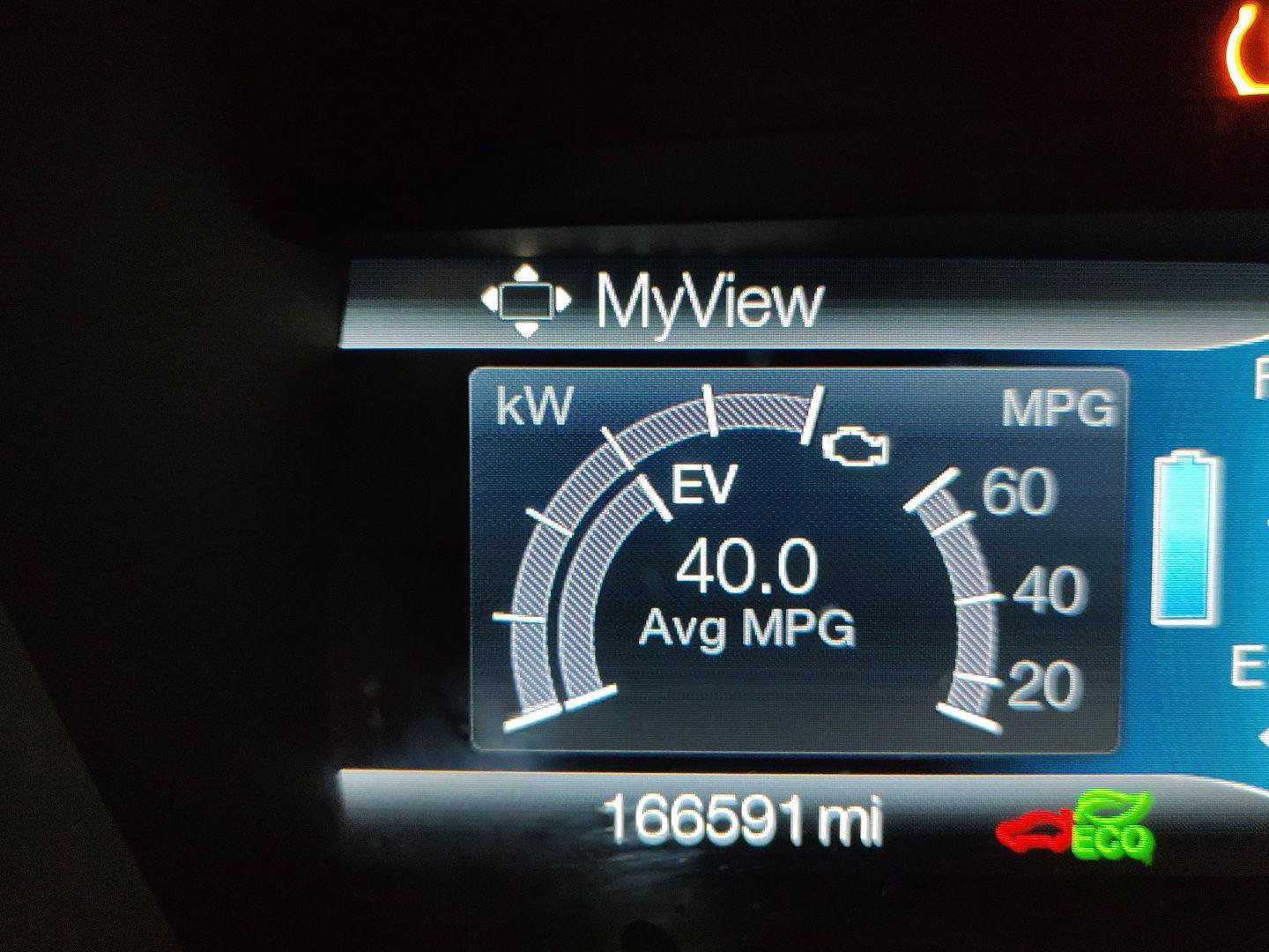 Used 2018 Ford Fusion SE FWD image 6