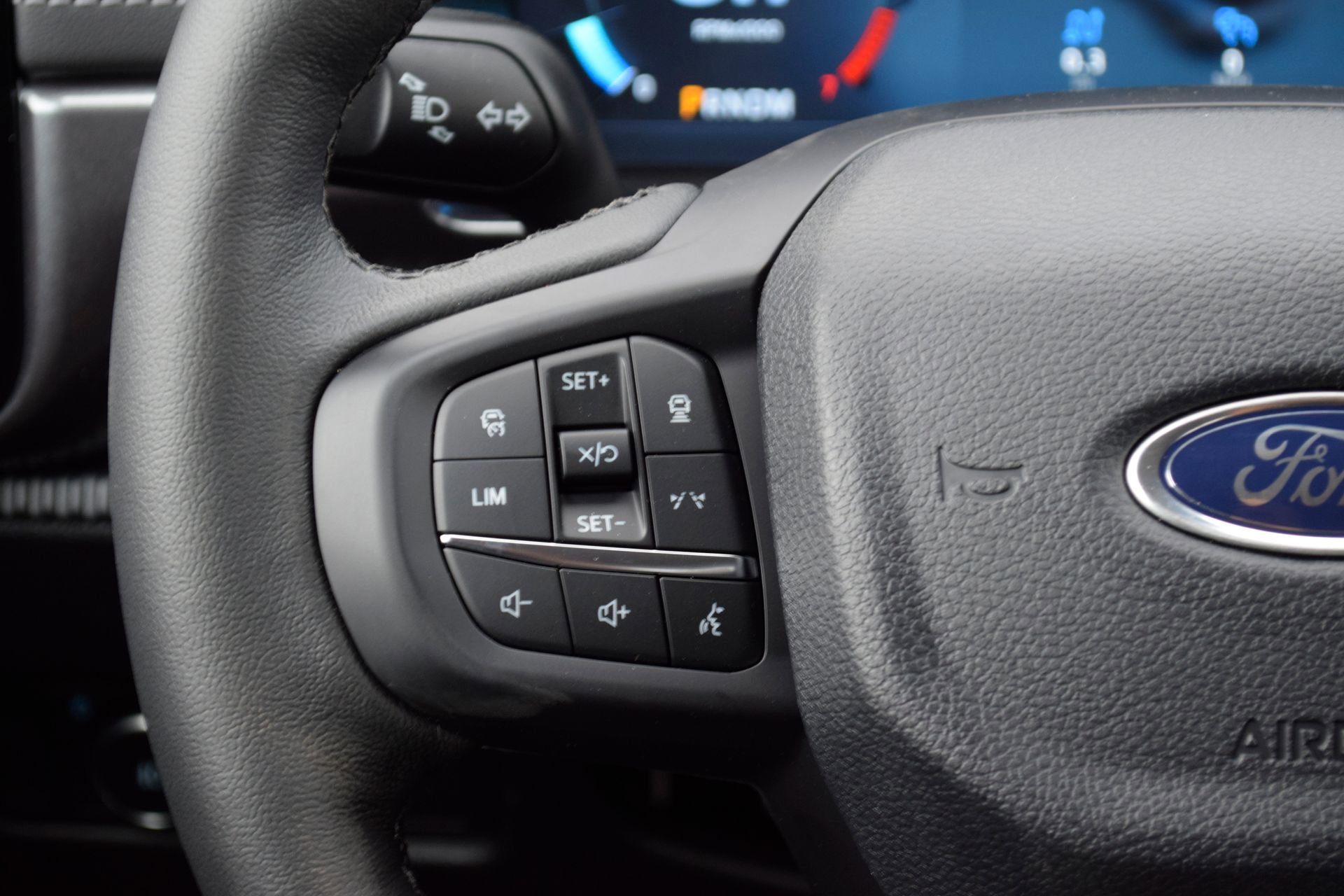 New 2026 Ford Ranger Lariat w/ FX4 Off-Road Package image 9