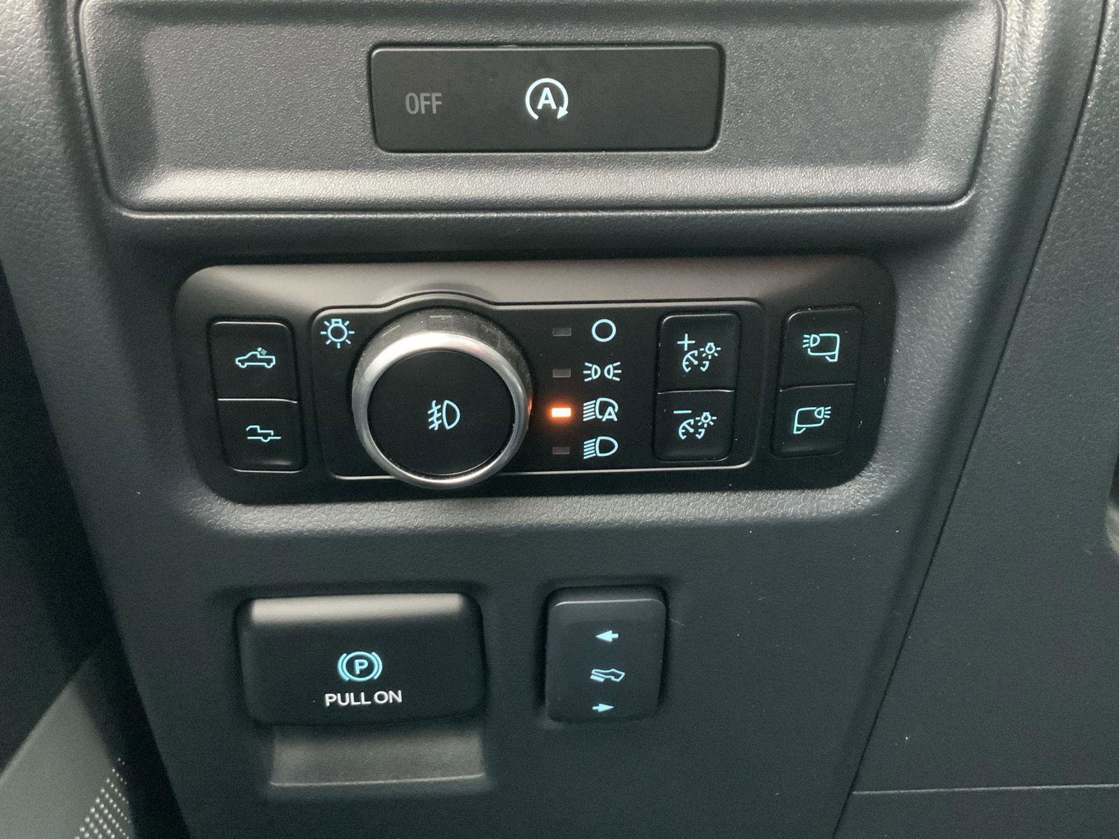 Used 2025 Ford F150 Raptor image 36