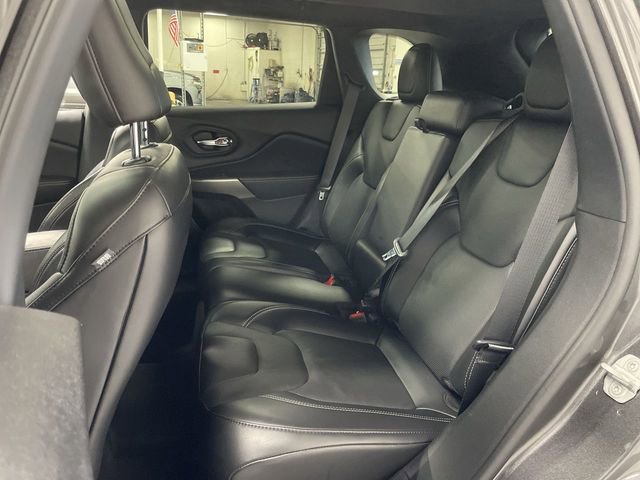 Used 2021 Jeep Cherokee Latitude Lux 80th Anniv w/ Quick Order Package 26U 80TH AWD/4WD image 23