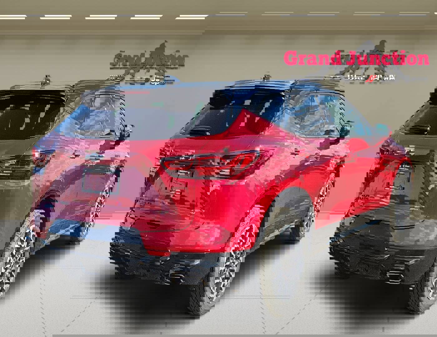 Used 2024 Chevrolet Blazer RS w/ Driver Confidence II Package image 4