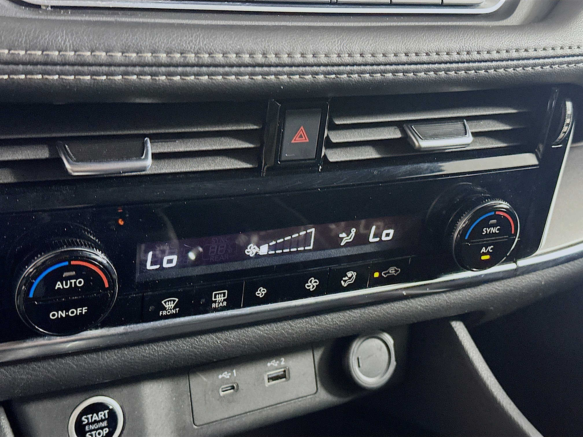 Used 2023 Nissan Rogue SV image 22