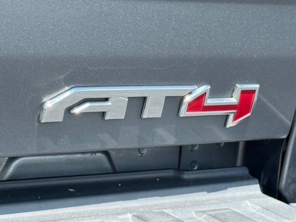 Used 2022 GMC Canyon AT4 w/ Trailering Package AWD/4WD image 12