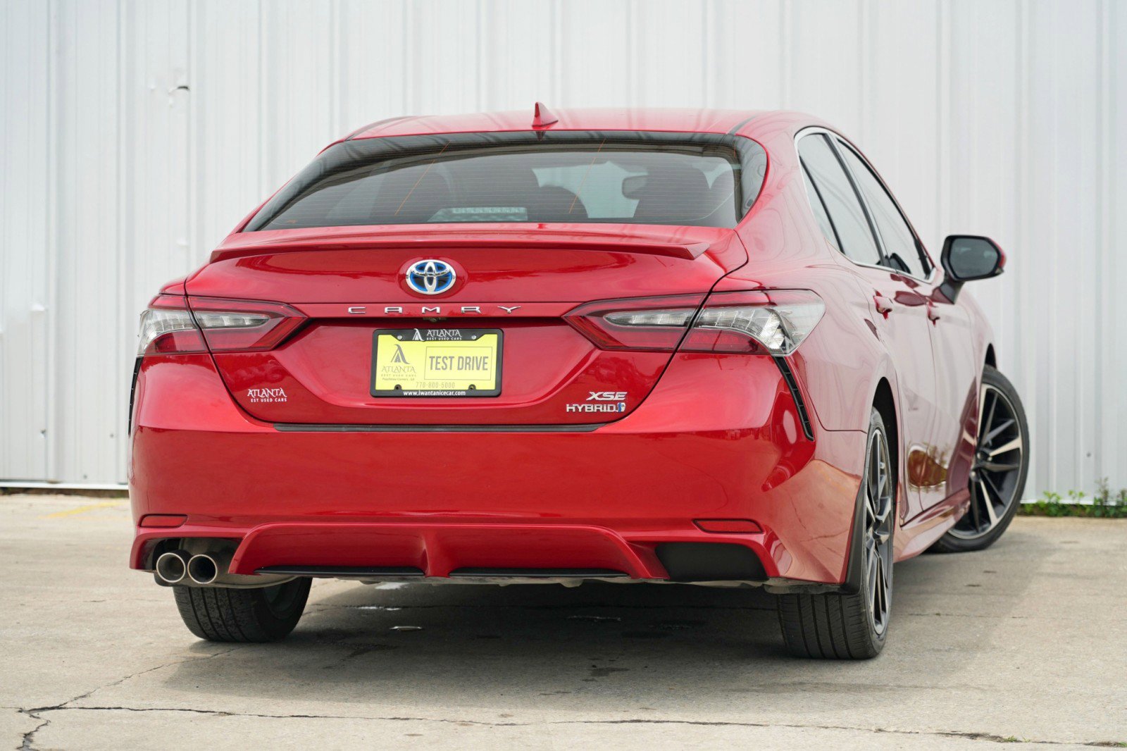 Used 2024 Toyota Camry XSE image 3