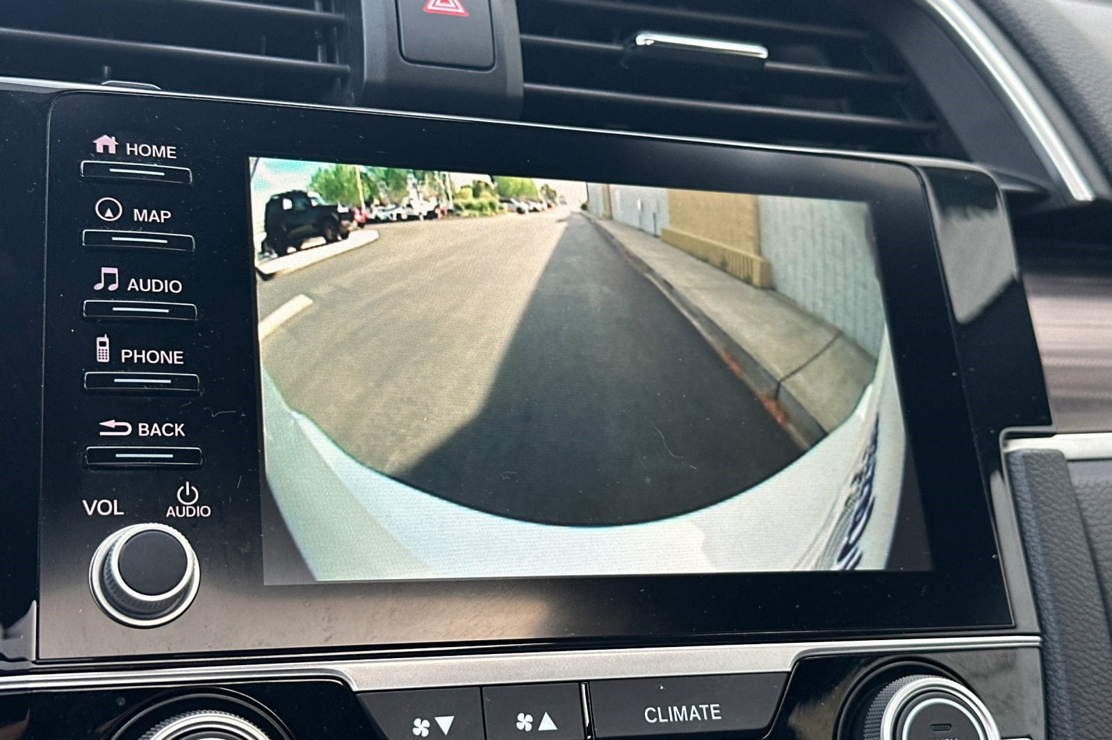 Used 2019 Honda Civic Touring image 24