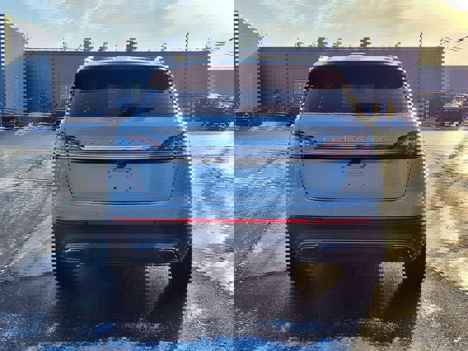 Used 2023 Lincoln Nautilus Reserve w/ Equipment Group 201A image 6