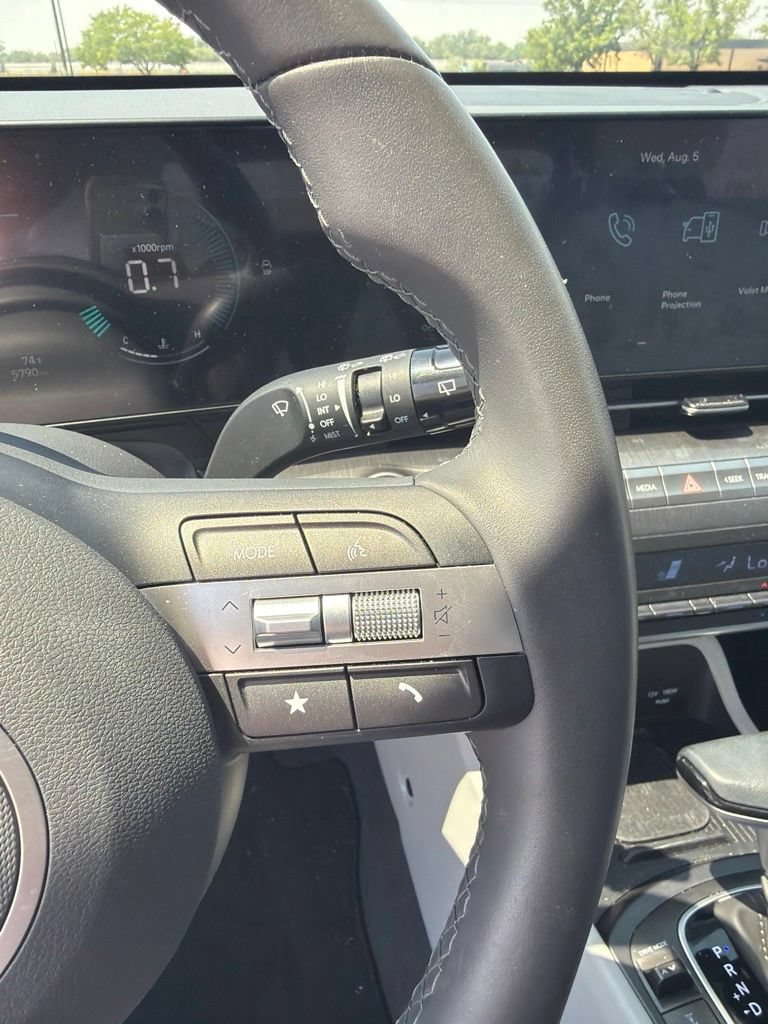 Used 2026 Hyundai Kona SEL Sport AWD/4WD image 14