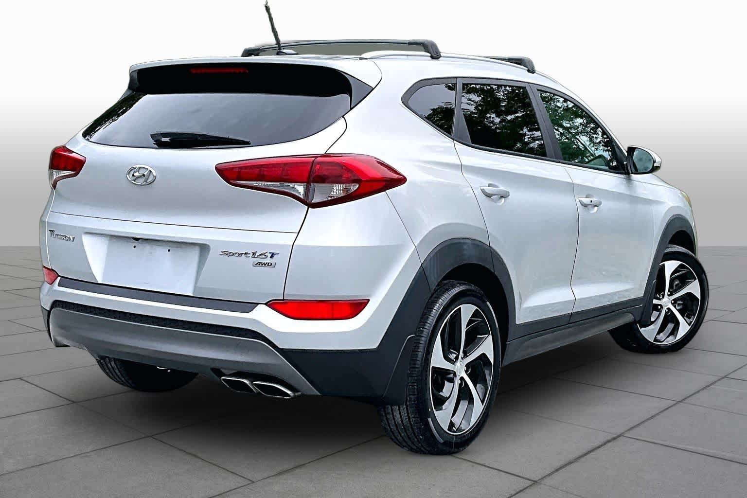 Used 2016 Hyundai Tucson Sport AWD/4WD image 13