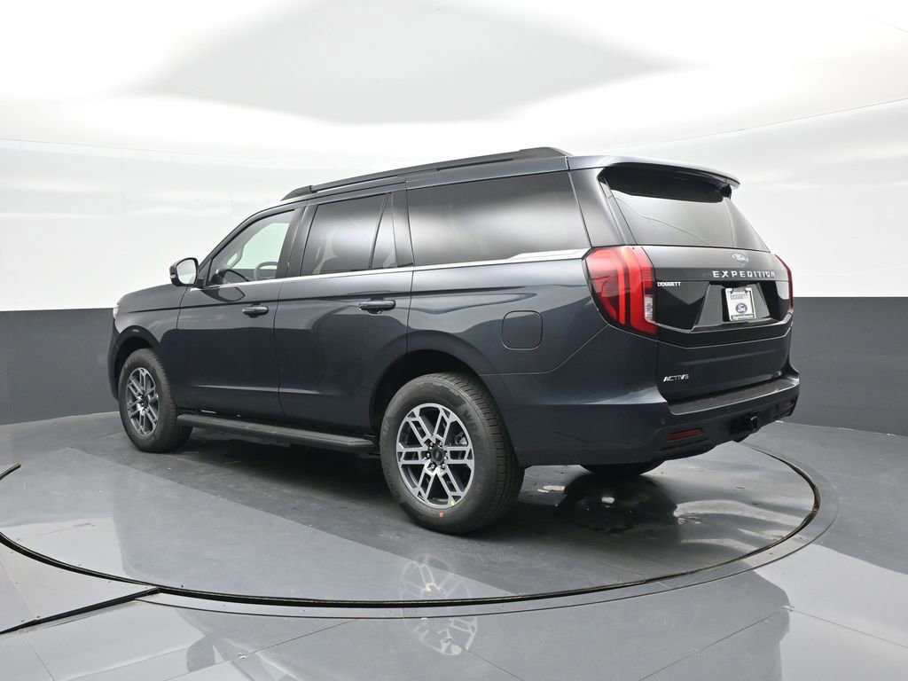 New 2026 Ford Expedition Active image 4
