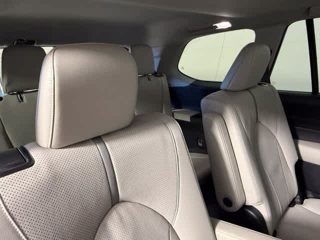 Used 2026 Toyota Grand Highlander AWD image 57