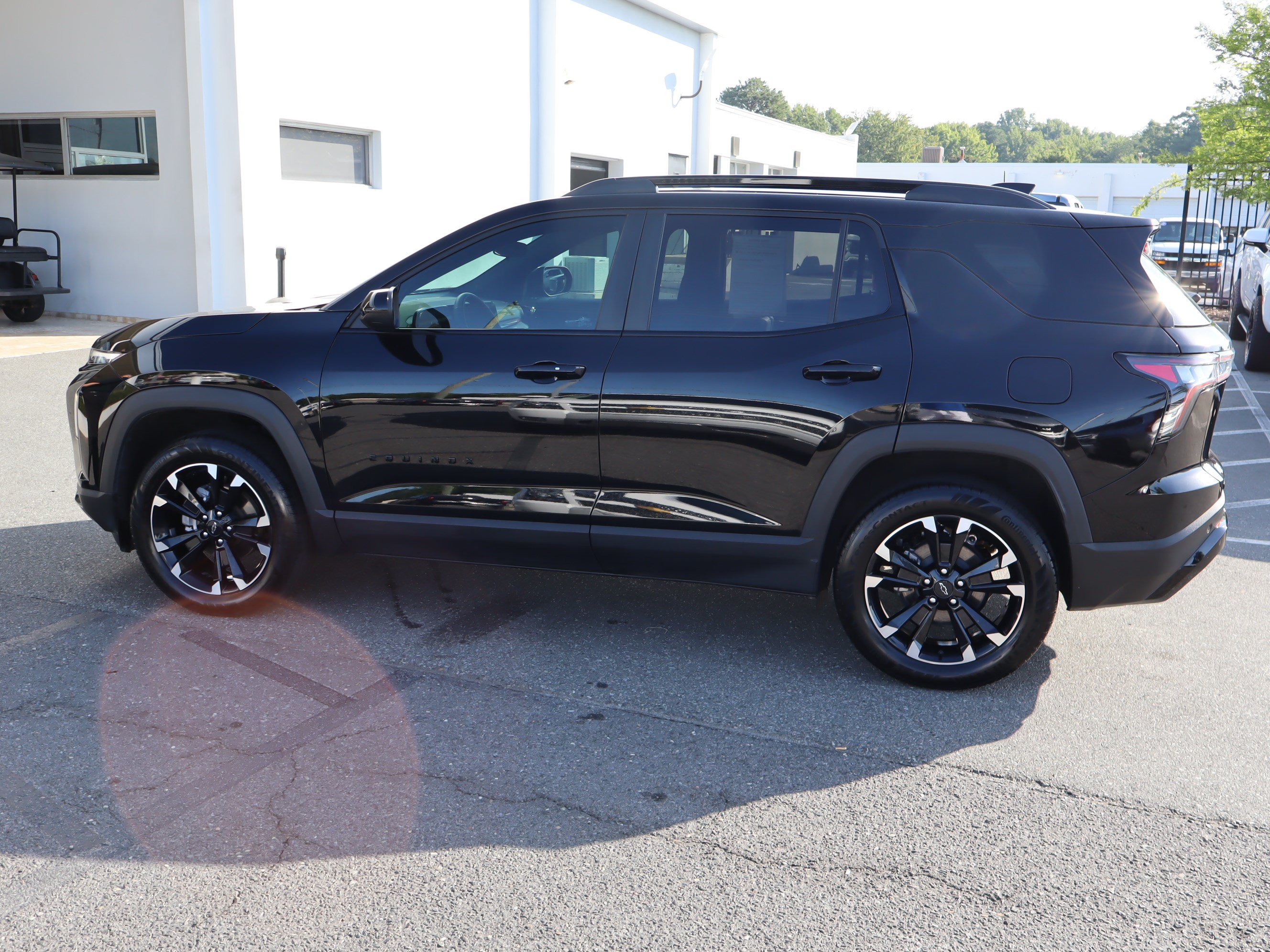 Used 2025 Chevrolet Equinox RS w/ Convenience Package III FWD image 7