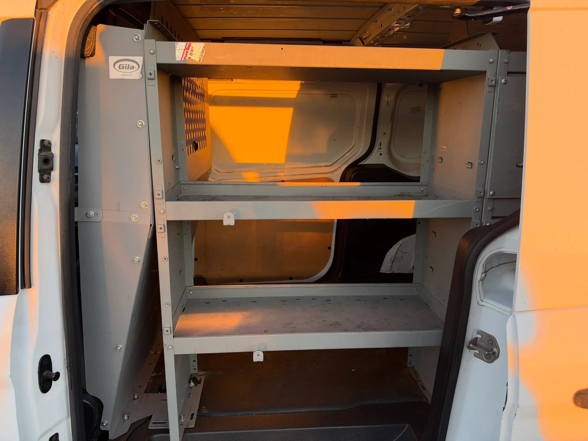 Used 2018 Ford Transit Connect XL FWD image 22