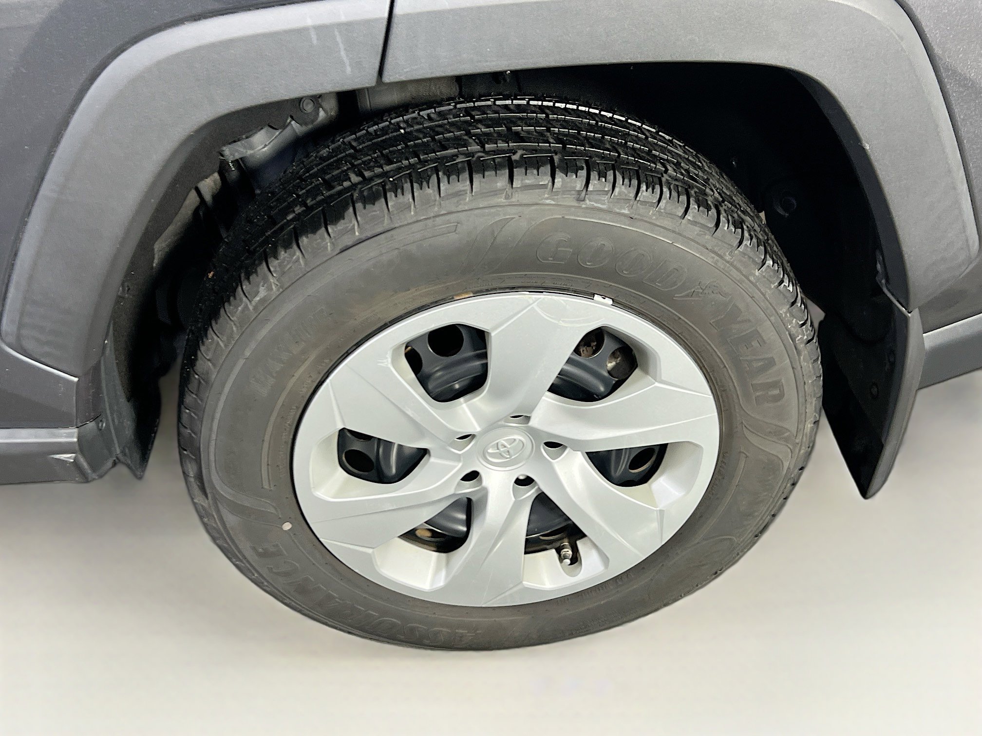 Used 2020 Toyota RAV4 LE w/ All Weather Liner Package image 28