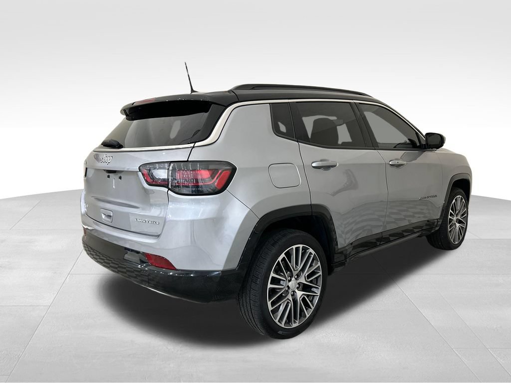 Used 2023 Jeep Compass Limited w/ Elite Group AWD/4WD image 5