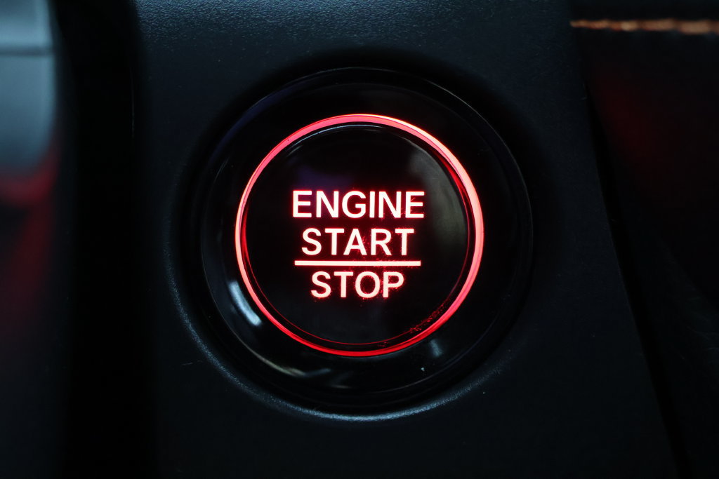 Used 2025 Honda HR-V Sport image 17
