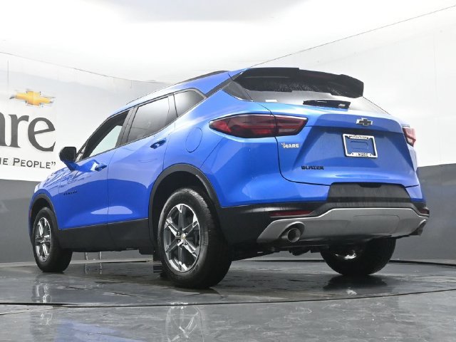 New 2026 Chevrolet Blazer LT w/ Convenience Package FWD image 5