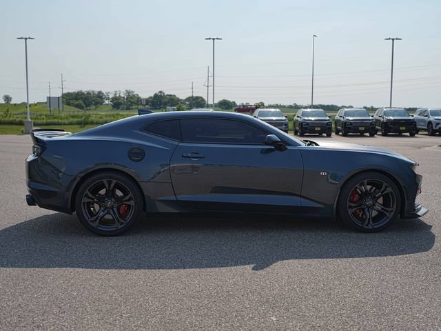 Used 2022 Chevrolet Camaro SS RWD image 6