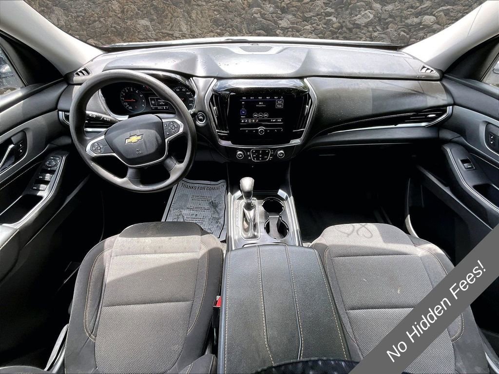 Used 2021 Chevrolet Traverse LS AWD/4WD image 11