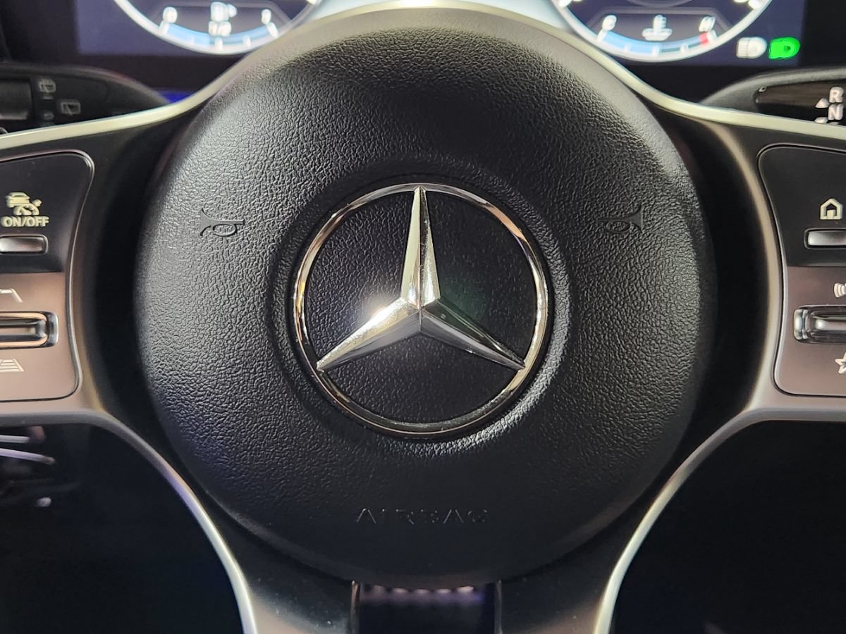 Used 2024 Mercedes-Benz G 550 image 50