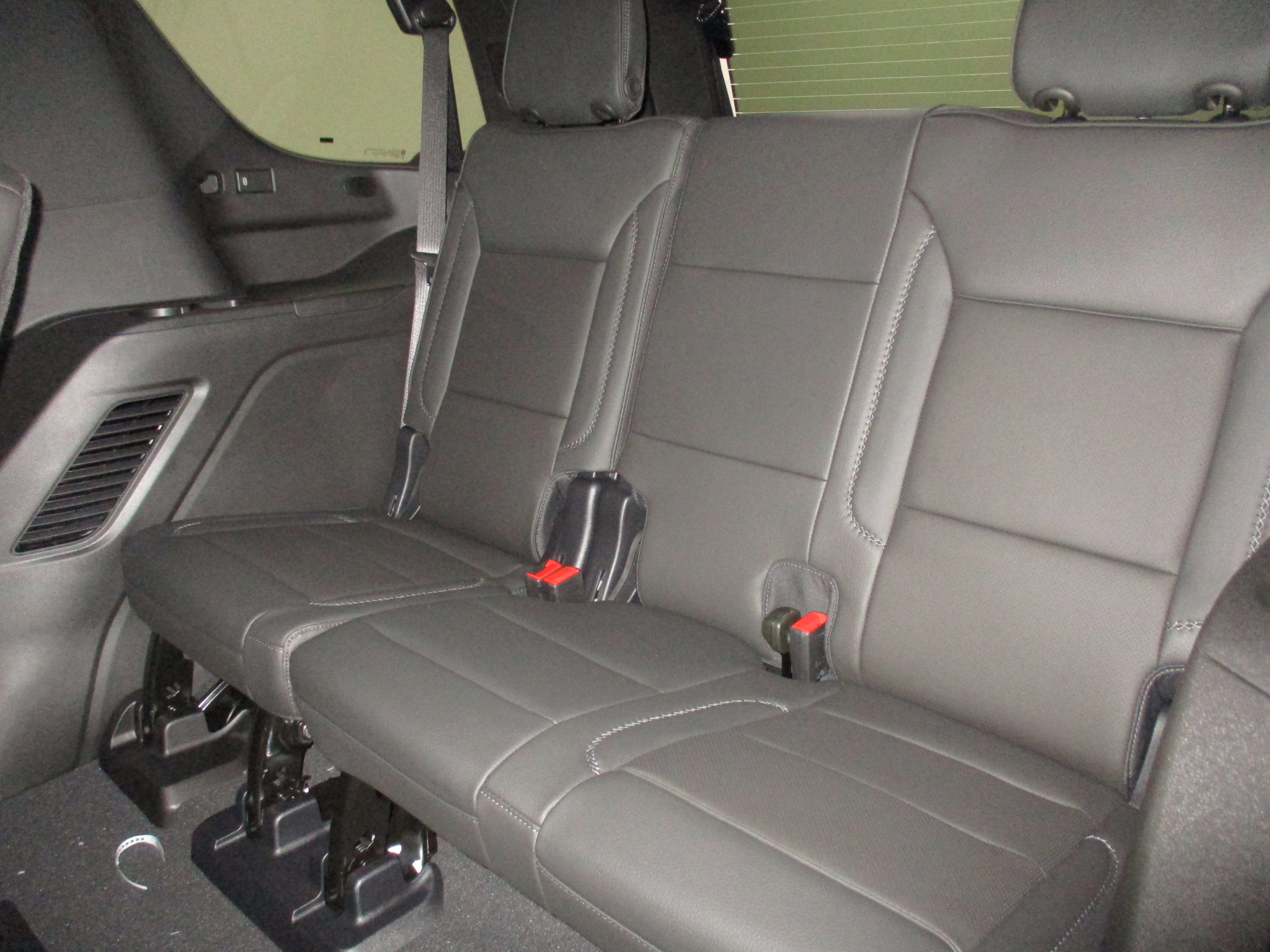 New 2026 GMC Yukon Denali AWD/4WD image 19