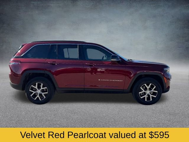 Used 2024 Jeep Grand Cherokee Limited image 2