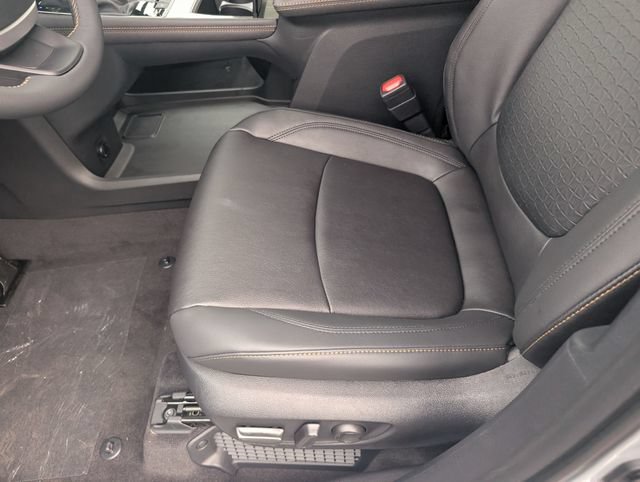 New 2026 Toyota Sienna XLE Woodland Edition AWD/4WD image 20