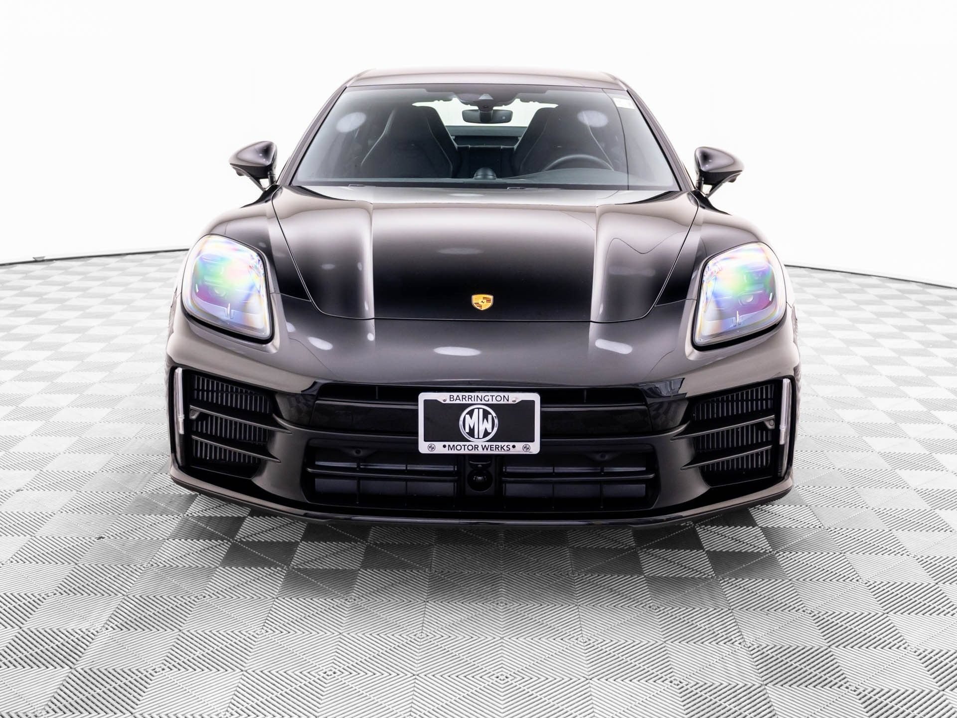 Certified 2025 Porsche Panamera 4 AWD/4WD image 9
