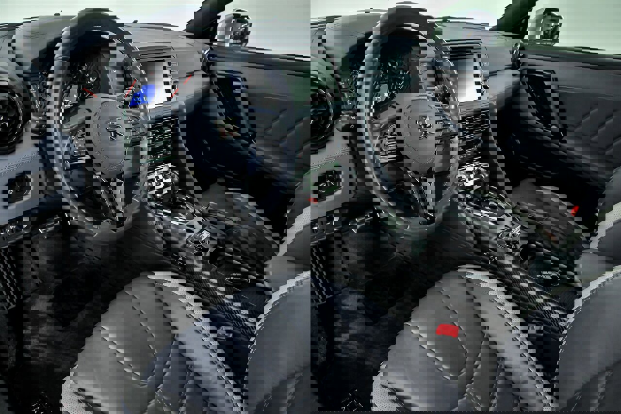 Used 2020 Nissan GT-R Premium image 21