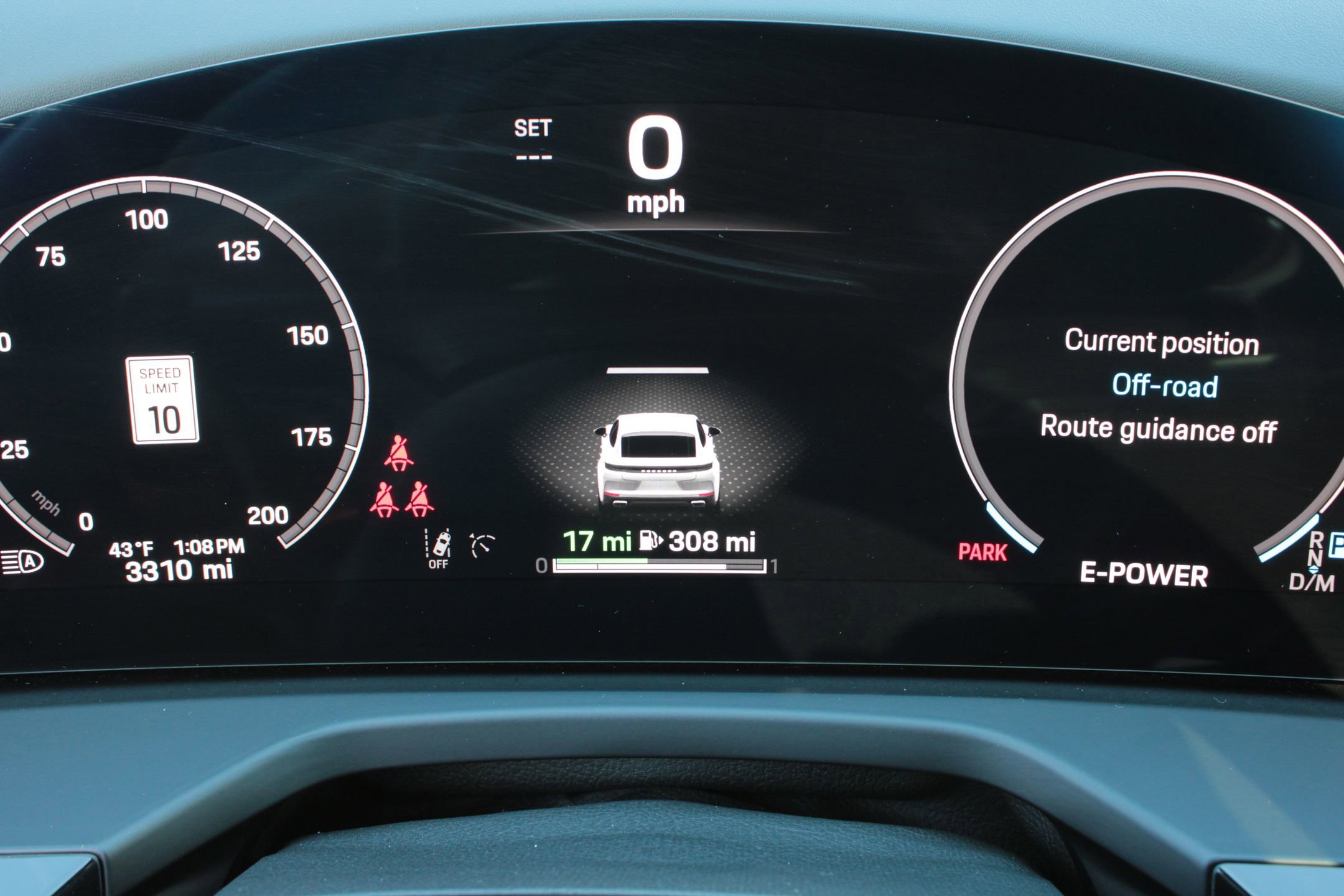 Used 2025 Porsche Panamera 4S image 17