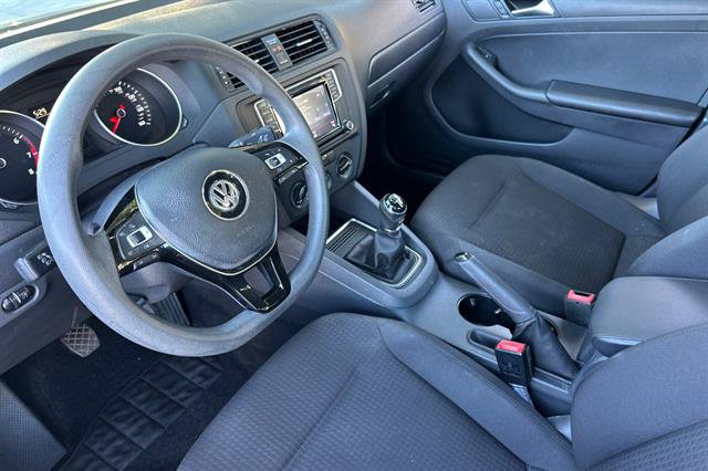 Used 2016 Volkswagen Jetta S FWD image 9
