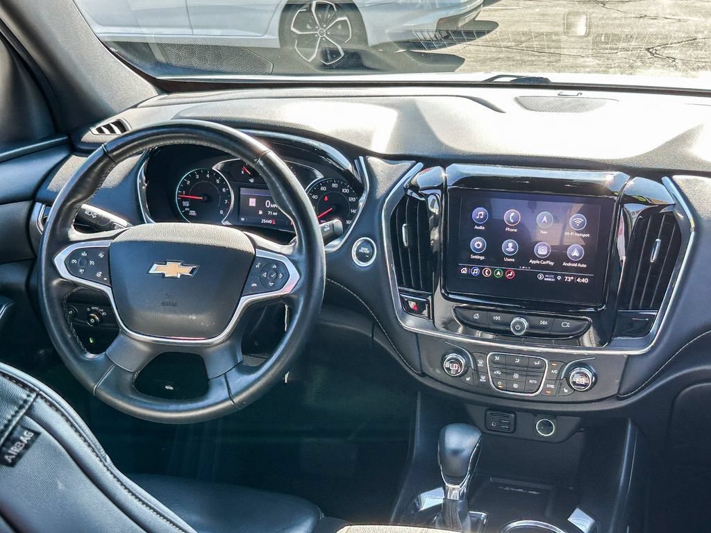 Used 2023 Chevrolet Traverse LT w/ LT Premium Package FWD image 13