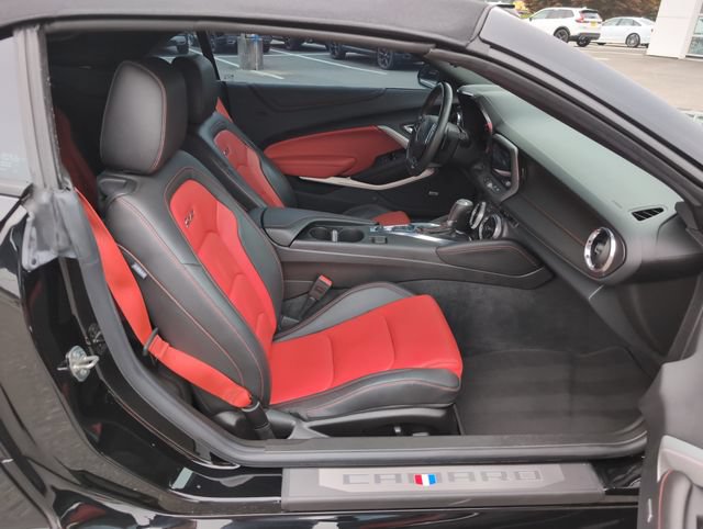 Used 2023 Chevrolet Camaro SS RWD image 10