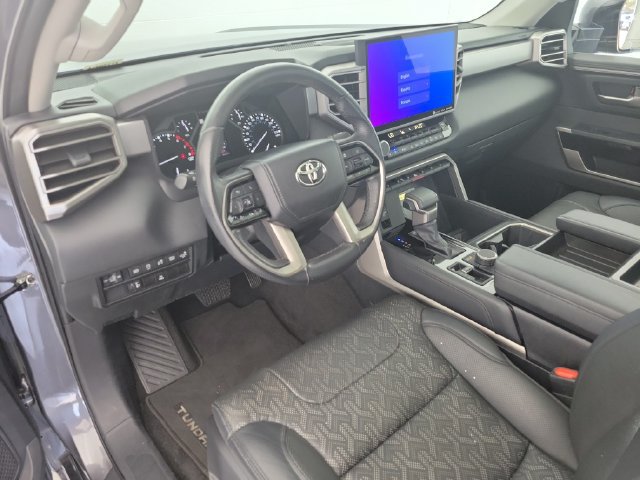 Used 2023 Toyota Tundra Limited w/ Power Package AWD/4WD image 18
