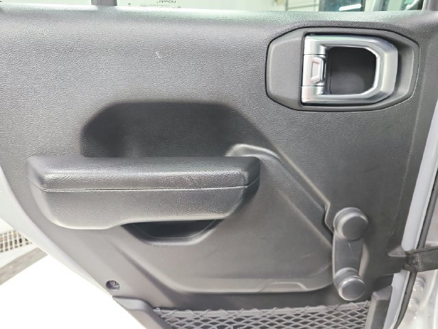 Used 2024 Jeep Wrangler Unlimited Sport AWD/4WD image 36