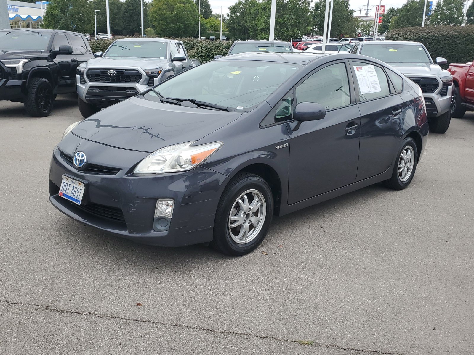 Used 2010 Toyota Prius Two FWD image 2