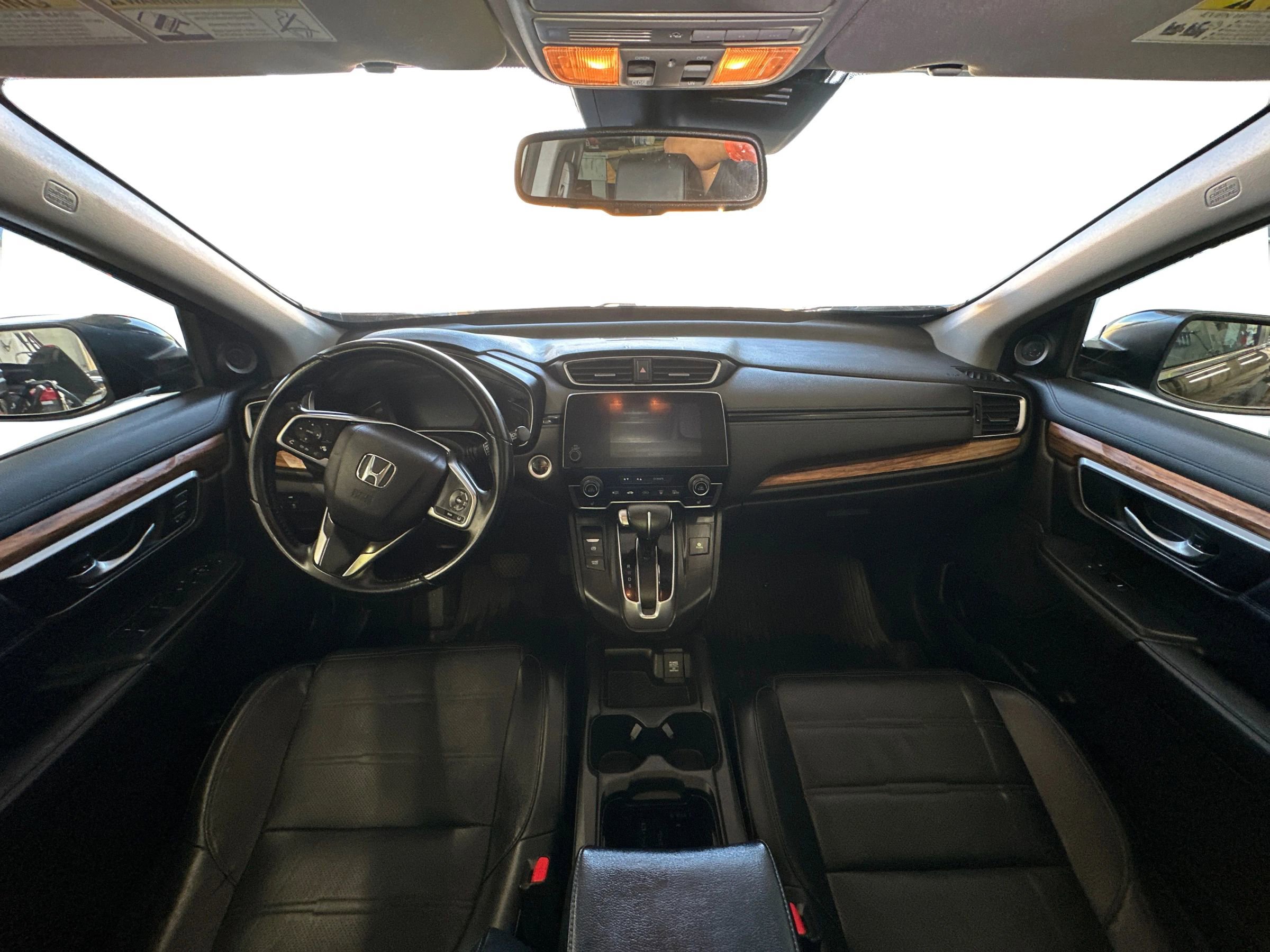 Used 2018 Honda CR-V Touring image 9