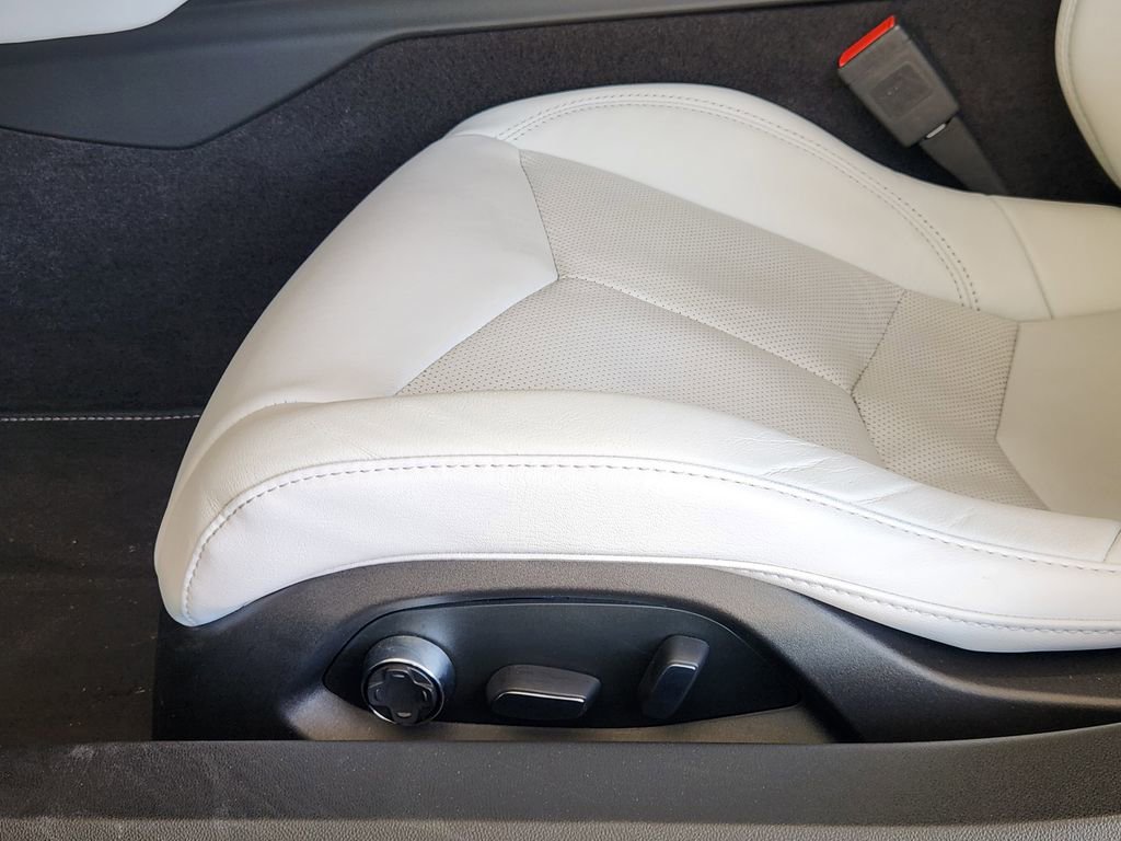 Used 2024 Chevrolet Corvette Stingray Preferred Cpe w/ 2LT RWD image 30