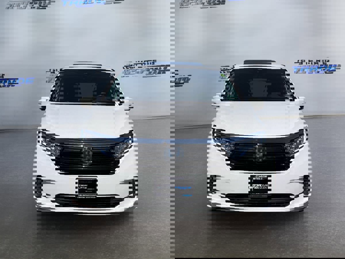 Used 2024 Honda Odyssey EX-L image 2