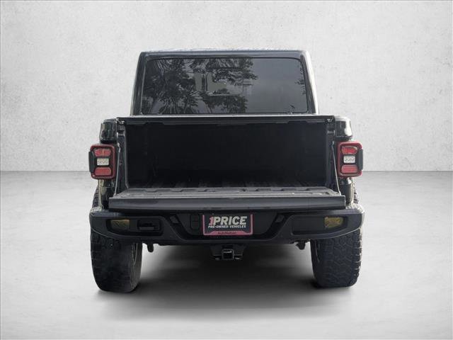 Used 2020 Jeep Gladiator Overland AWD/4WD image 6