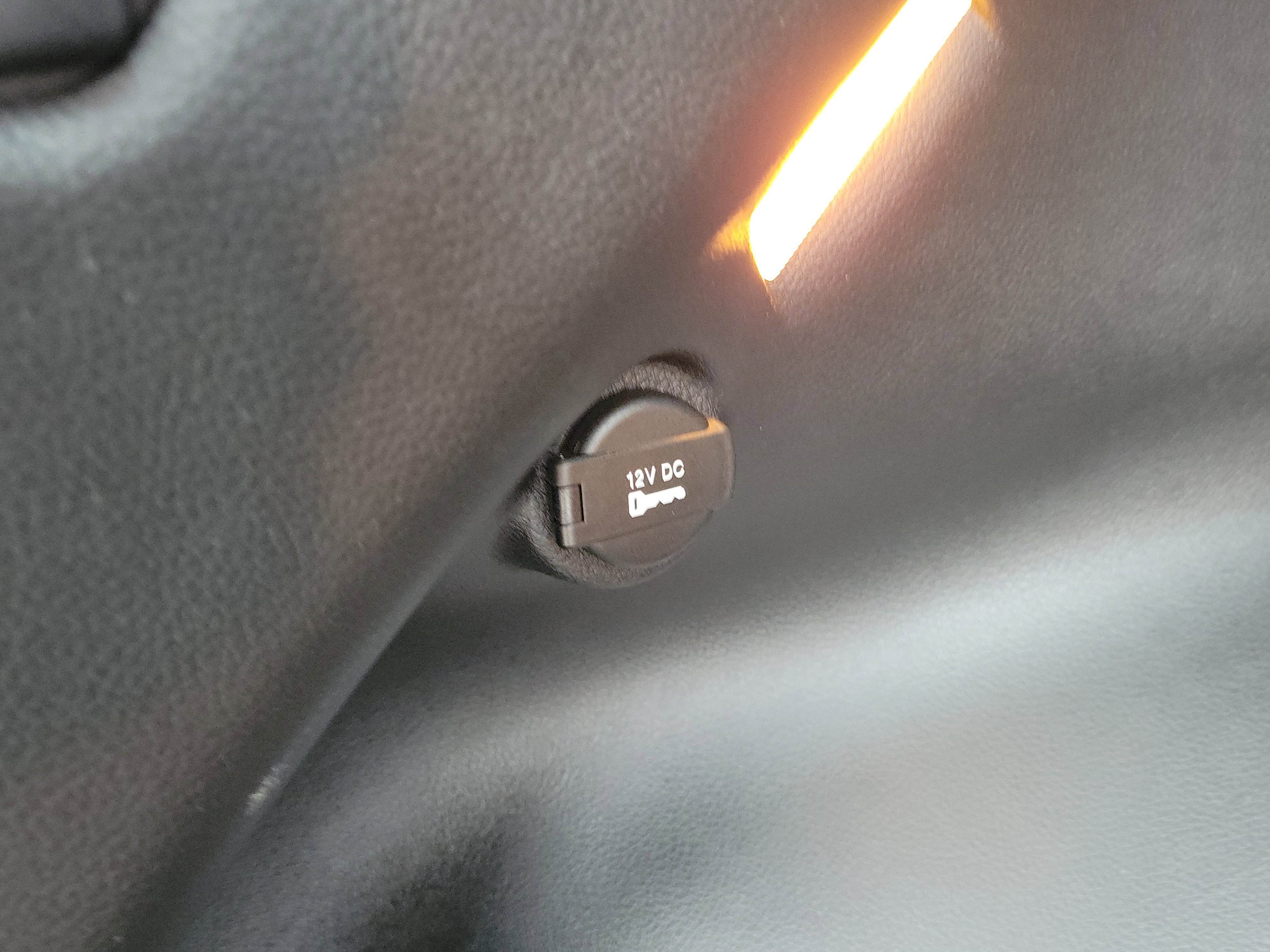 Used 2022 Jeep Compass Latitude w/ Sun and Sound Group image 28