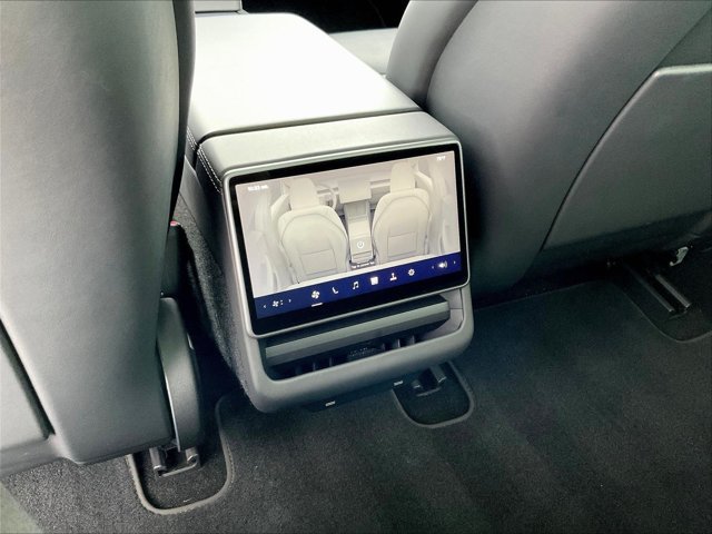 Used 2025 Tesla Model 3 Long Range AWD/4WD image 22
